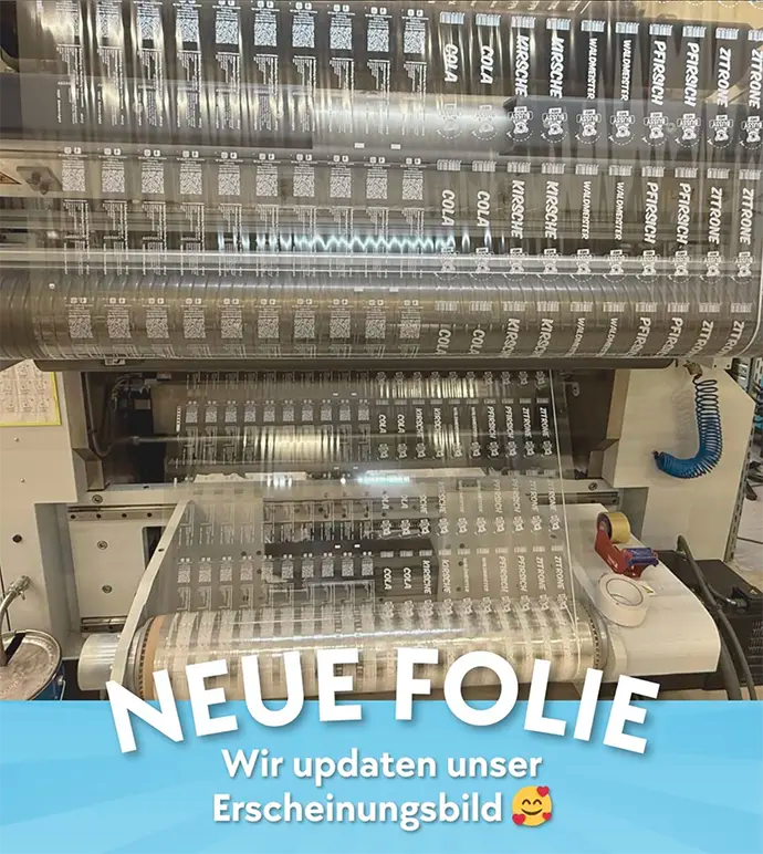 Produktion der neuen Wassereis Stripfolie mit Sortenbeschriftung 